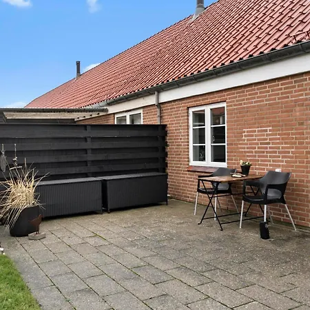 Hyggeligt Raekkehus Taet Pa Vesterhavet Sj588 Lemvig